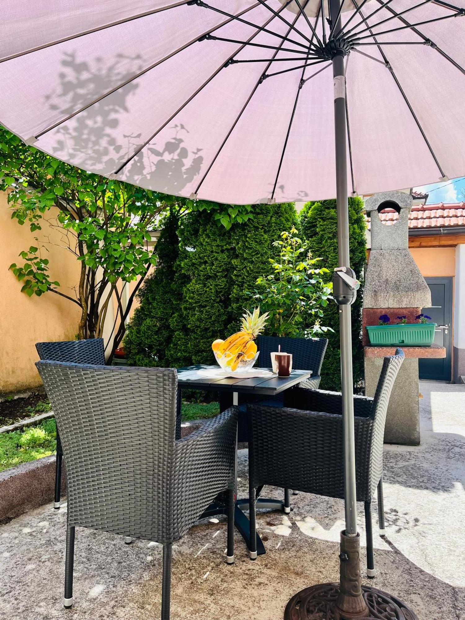 Apartman Irma Sweet SJJ Extérieur photo